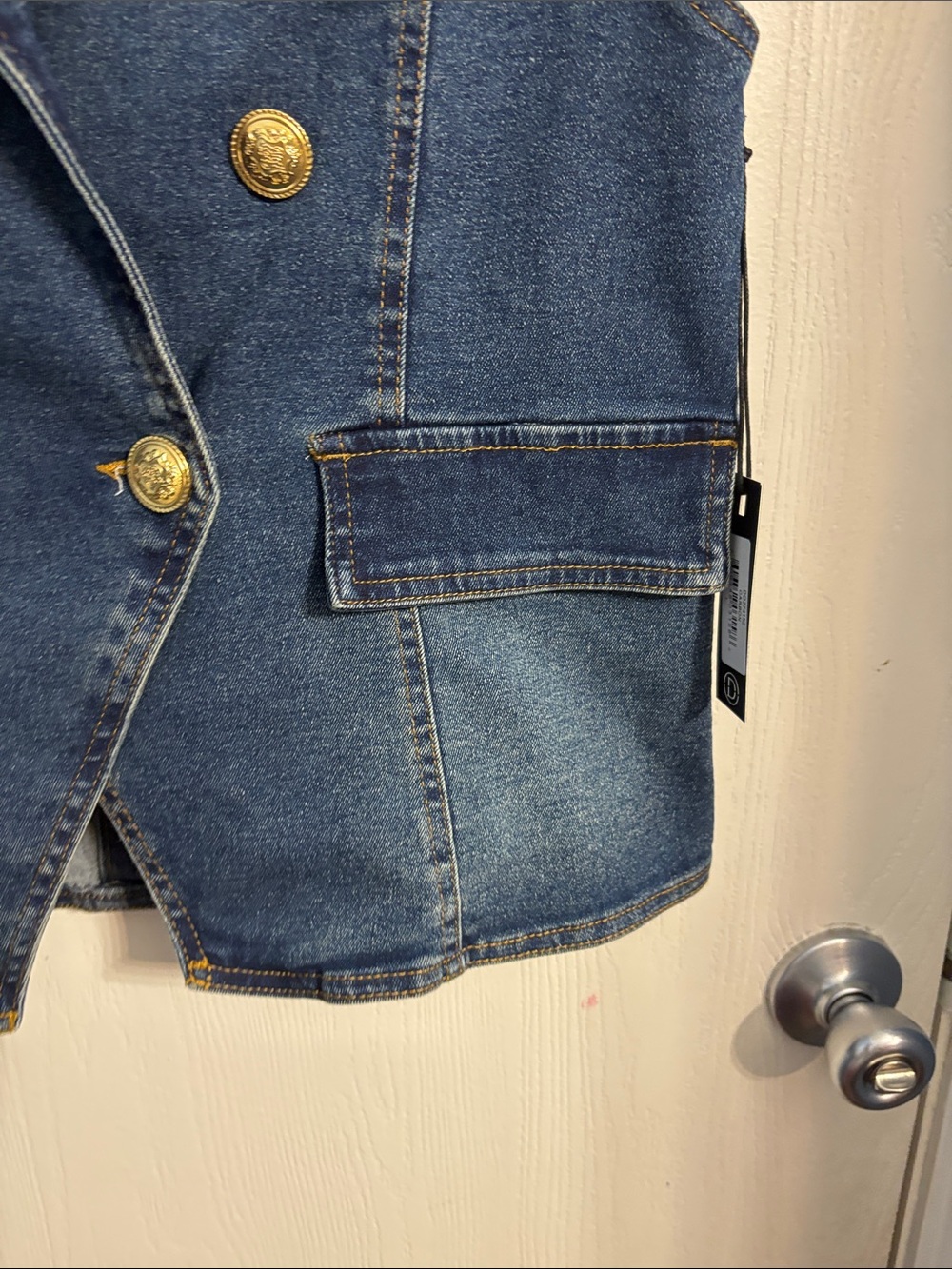 Double-Breasted Denim Vest in Dark Blue with Gold Buttons - Picture 4 of 9
